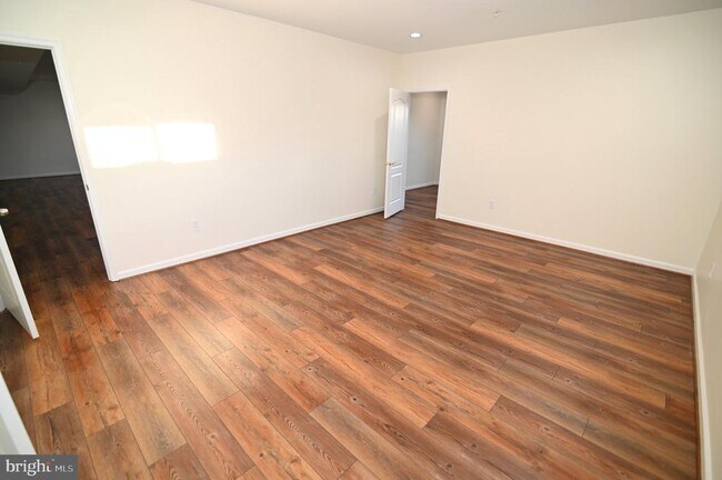 Building Photo - 7001 Chaptico Ct