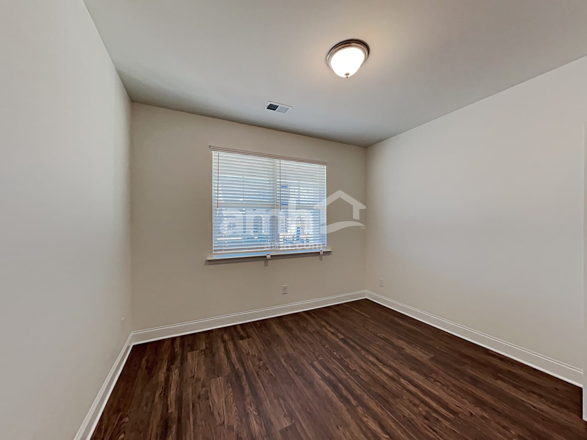 Building Photo - 7055 Creeksong Dr