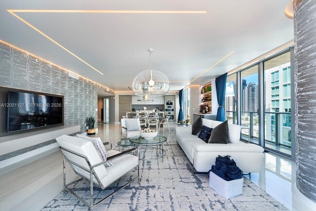 Building Photo - 300 Sunny Isles Blvd