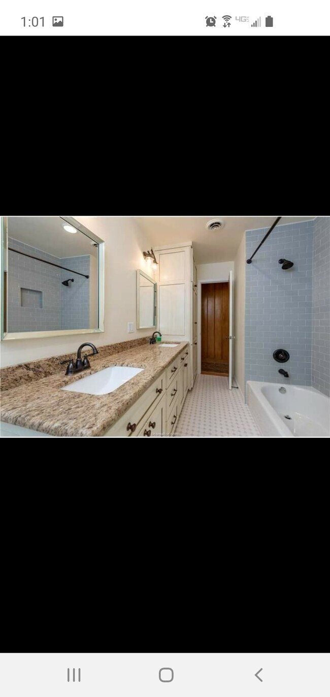 Building Photo - 125 Pershing Ave