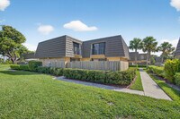 Building Photo - 1622 16th Way