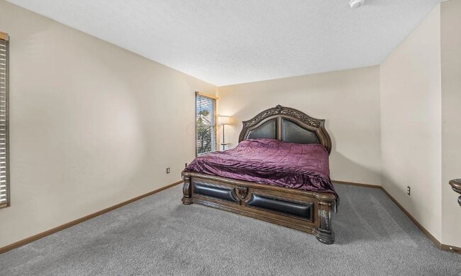 Building Photo - 1331 Kellerman Ct