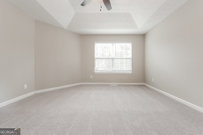Building Photo - 2611 Star Ln