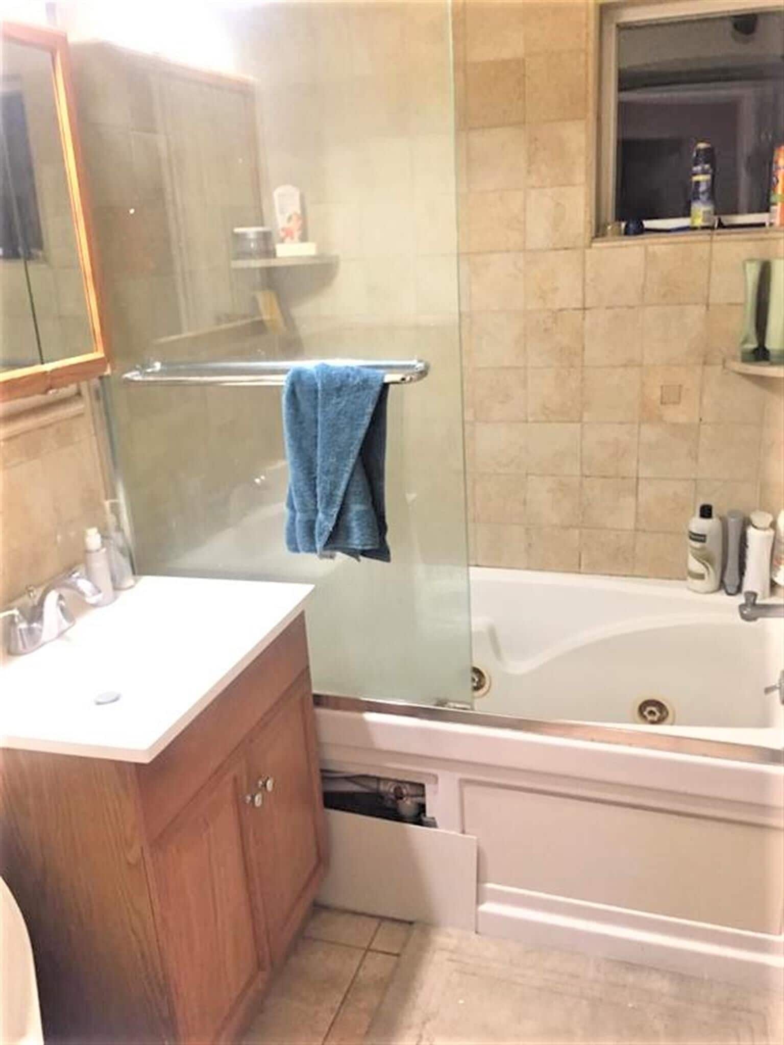 Building Photo - 166 Pearl St