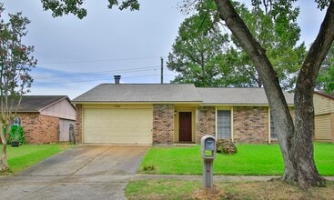 Building Photo - 17626 Bullis Gap Dr