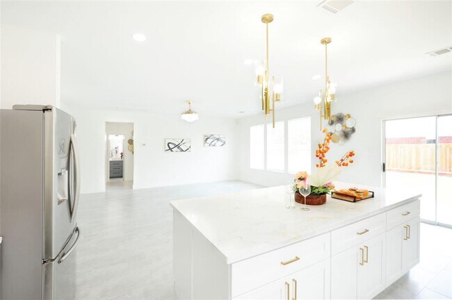 Building Photo - 9507 Flying Eagle Ct
