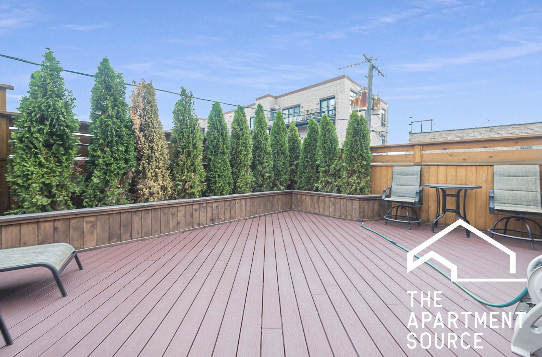 Building Photo - 1324 W Grand Ave