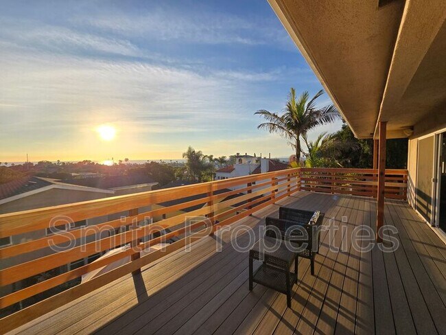 Building Photo - 509 N Helberta Ave