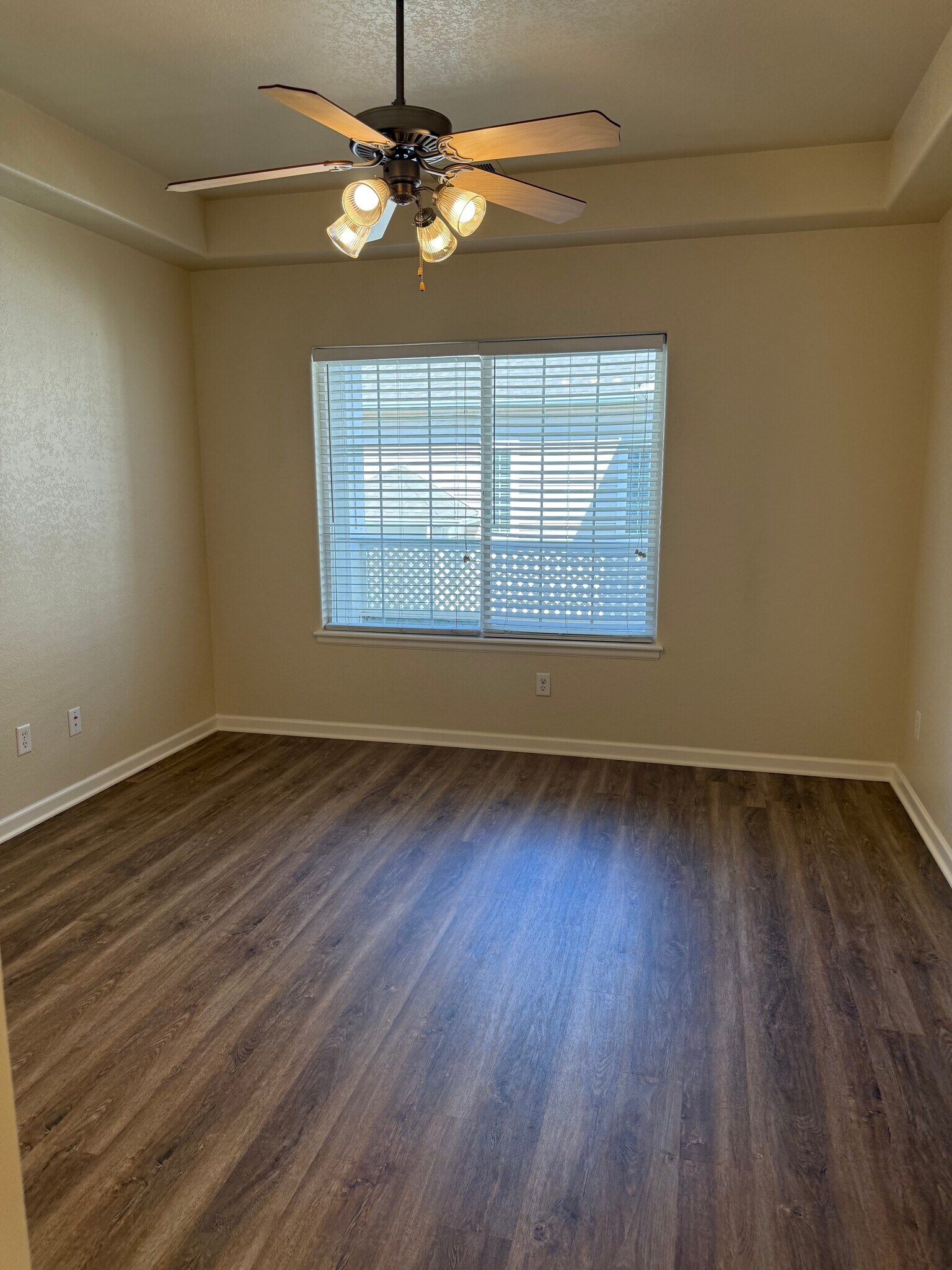 master - 2462 Thunder Mountain Dr