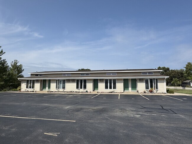 Primary Photo - 2404 Canter Ln