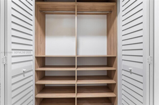 Building Photo - 11551 Royal Palm Blvd