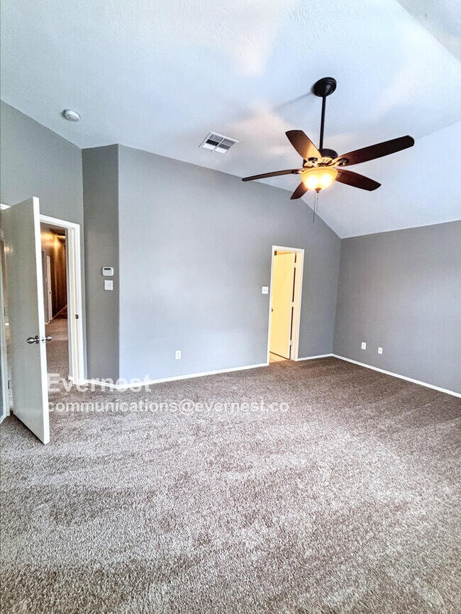 Building Photo - 24018 Blossom Crest Ln