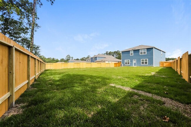 Building Photo - 23119 Bellini Dr
