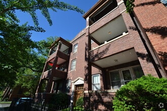 Building Photo - 3765 N Lakewood Ave