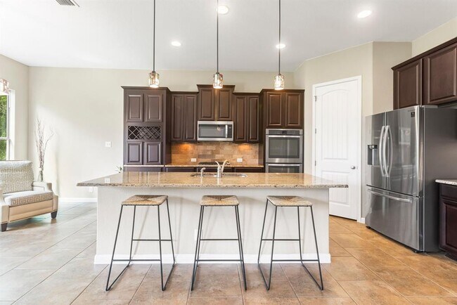 Building Photo - 5401 Coral Bean Cove