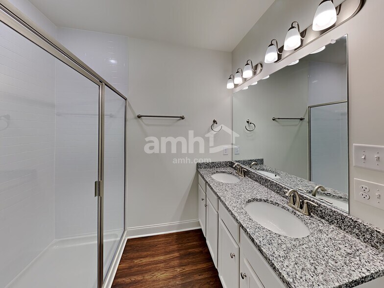Building Photo - 186 Rivulet Dr