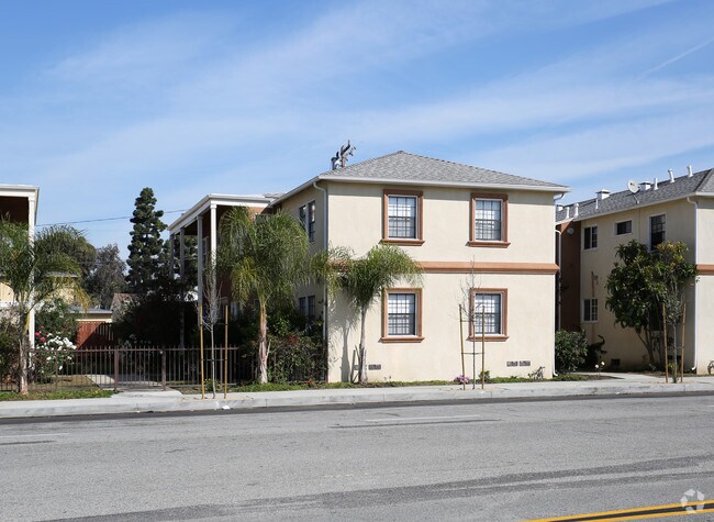 Building Photo - 12315 Washington Pl
