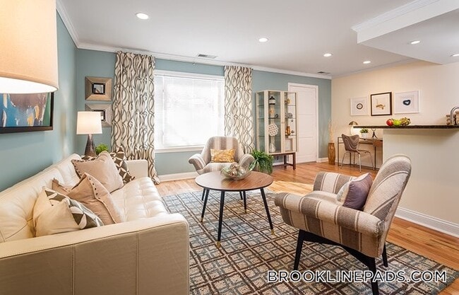 Building Photo - 36 Gerry Rd