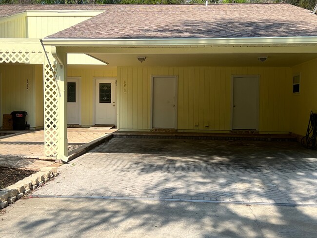 Primary Photo - 8073 W Homosassa Trail