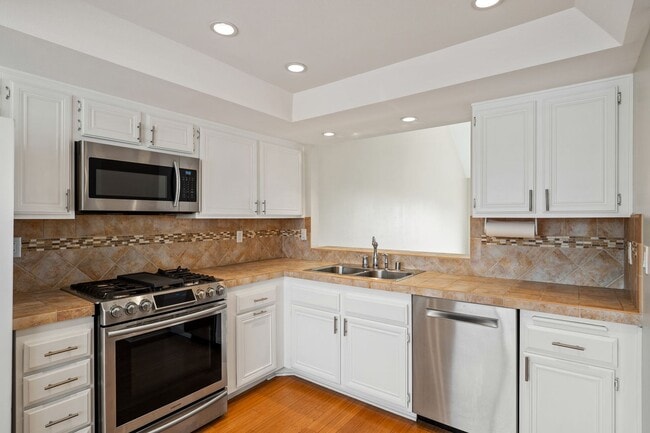 Building Photo - Port Hueneme | Panoramic Ocean Views — Your Top-Floor Oasis  | Surfside IV