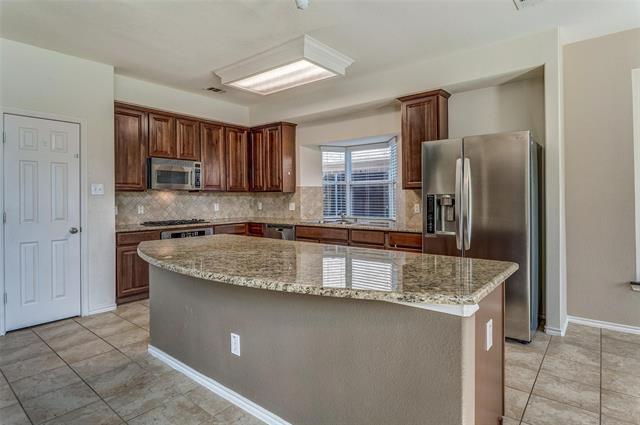 Building Photo - 5620 Sky Ridge Dr
