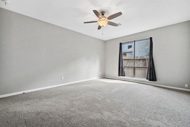 Building Photo - 3202 Breezy Pines Ct