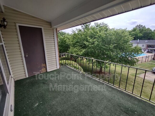Building Photo - 4601 Coronado Dr