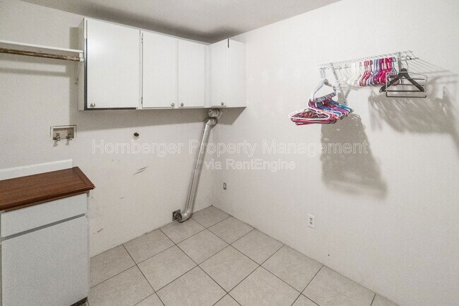 Building Photo - 13125 E 16th Ave