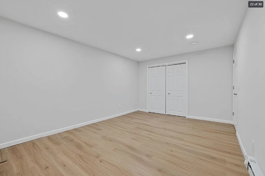 Building Photo - 41 Whisconier Vlg