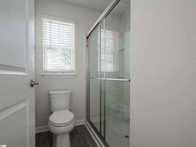Building Photo - 218 Hipps Crossing Dr