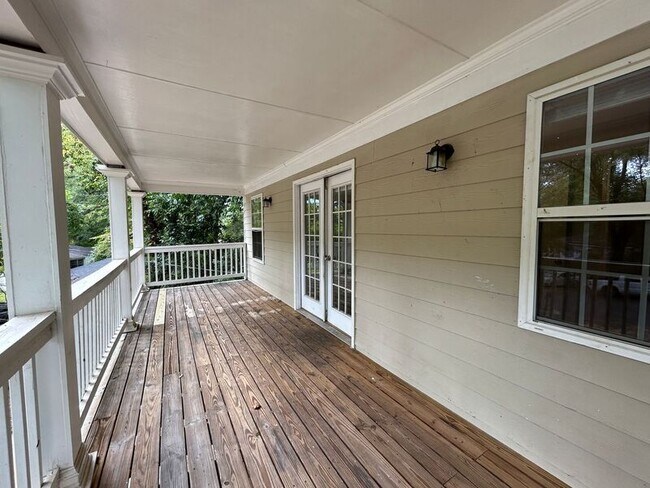 Building Photo - 190 Stanhope Cir NW