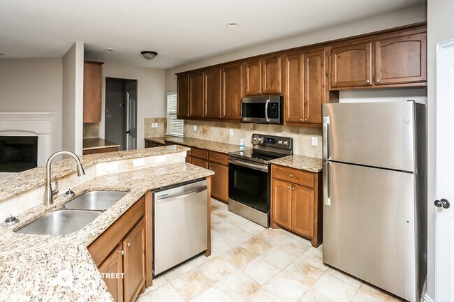 Building Photo - 505 Jr Stoff Dr