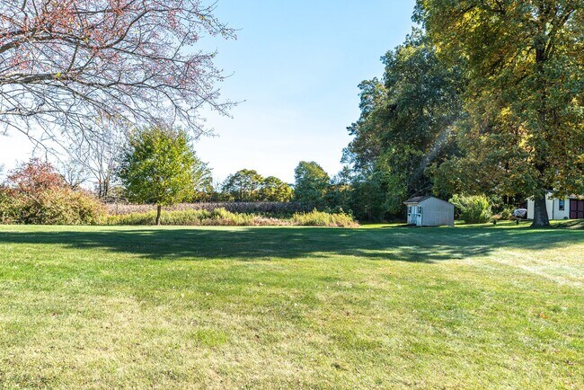 Building Photo - **Charming Colonial in Picturesque Lower Milford Township**