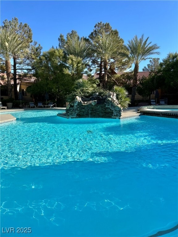 Building Photo - 2200 S Fort Apache Rd