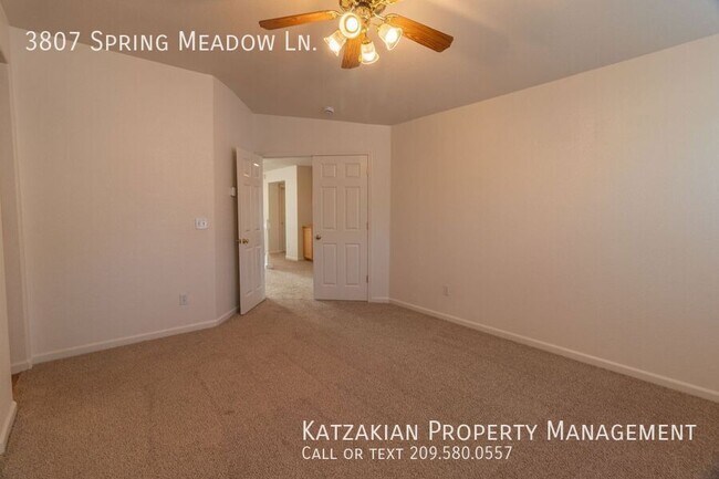 Building Photo - 3807 Spring Meadow Ln