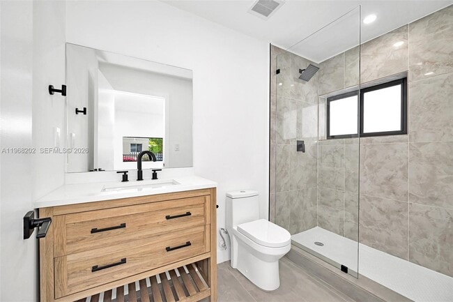 Building Photo - 1854 SW 17th St