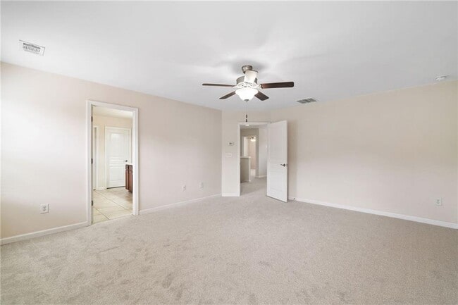 Building Photo - 522 Spring View Dr