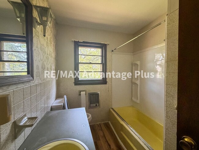 Building Photo - Charming 3-Bedroom Home in Keysville