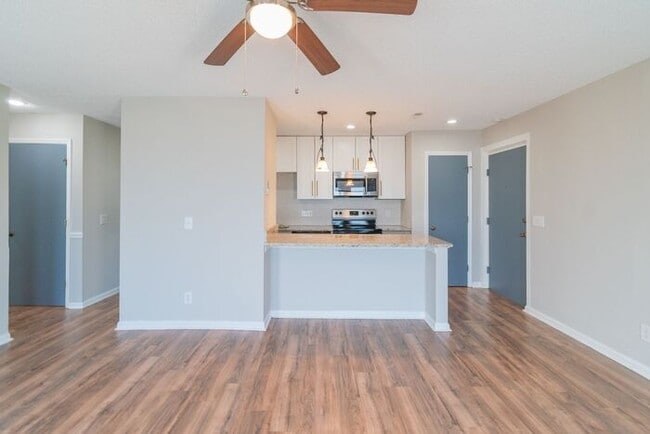 Building Photo - 2 Bed 2 Bath Condo in Charlotte