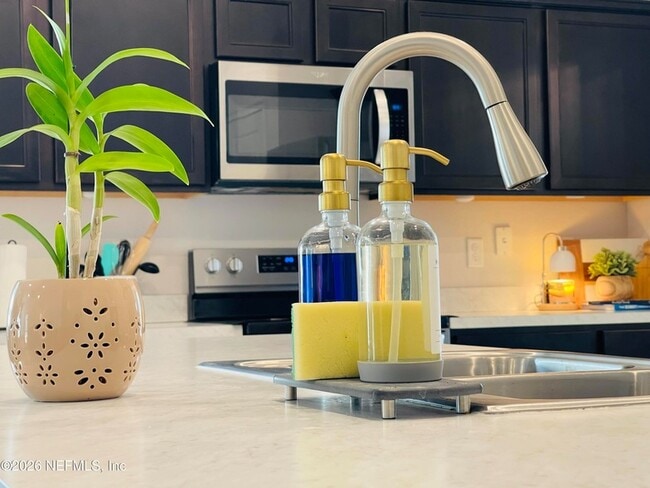 Building Photo - 7865 Wyoming St