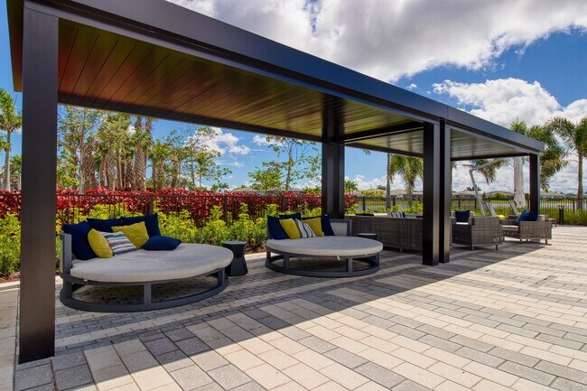 Building Photo - 10407 SW Aquila Wy