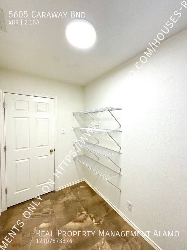 Building Photo - 5605 Caraway Bend