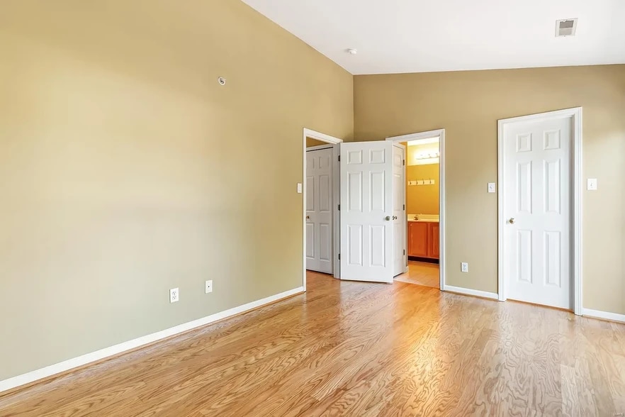 Building Photo - 115 Timber Creek Dr