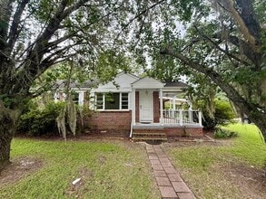 Building Photo - 1523 E Pinetree Blvd