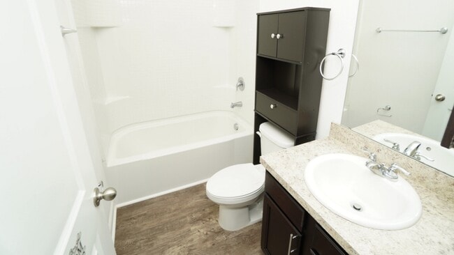 Building Photo - 16119 Florets Dr