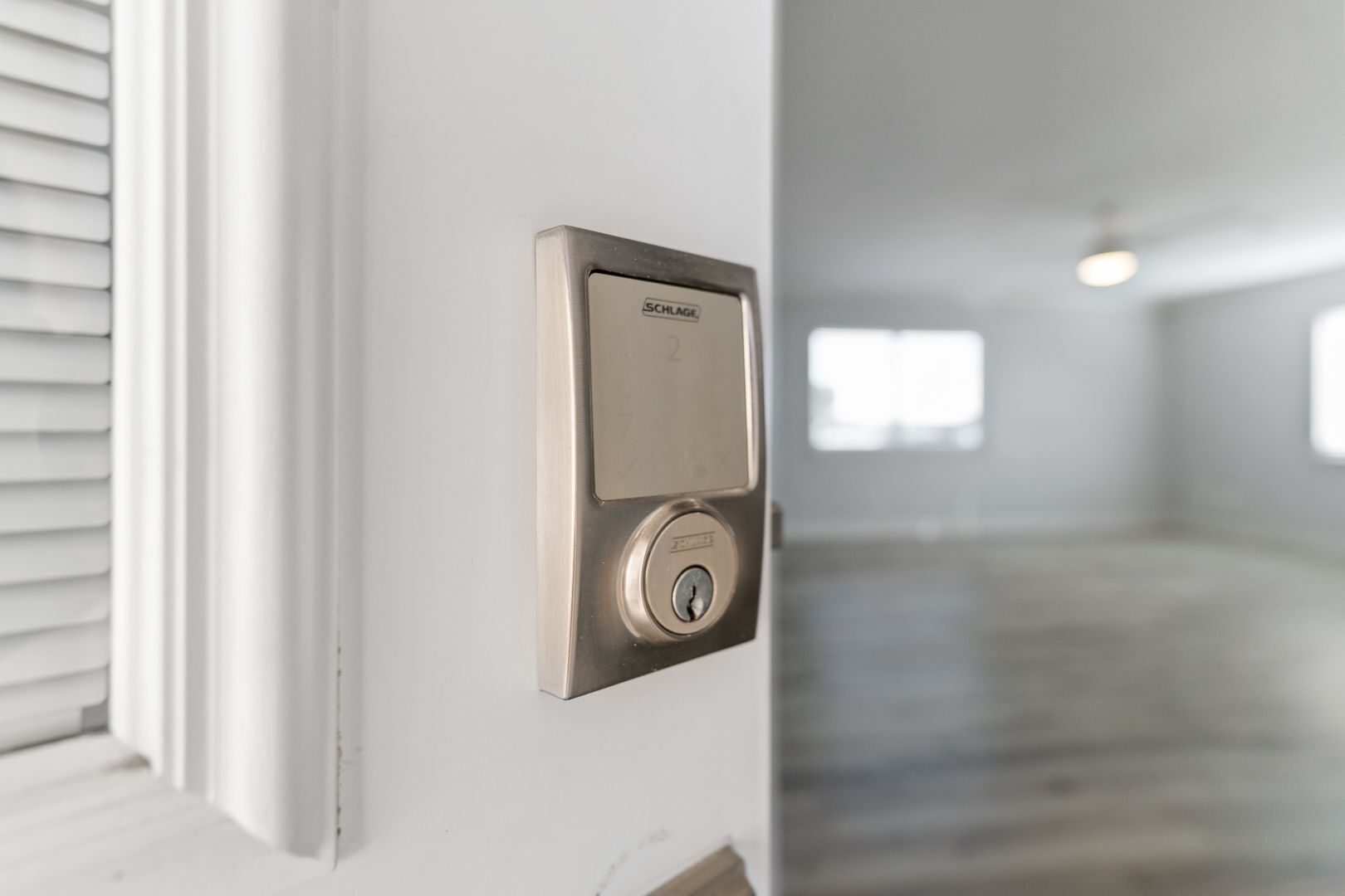 Building Photo - 2884 La Salle Ave