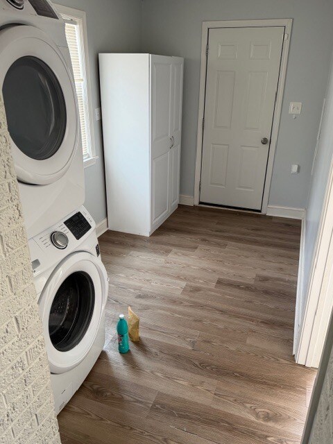 Building Photo - 1159 Echles St