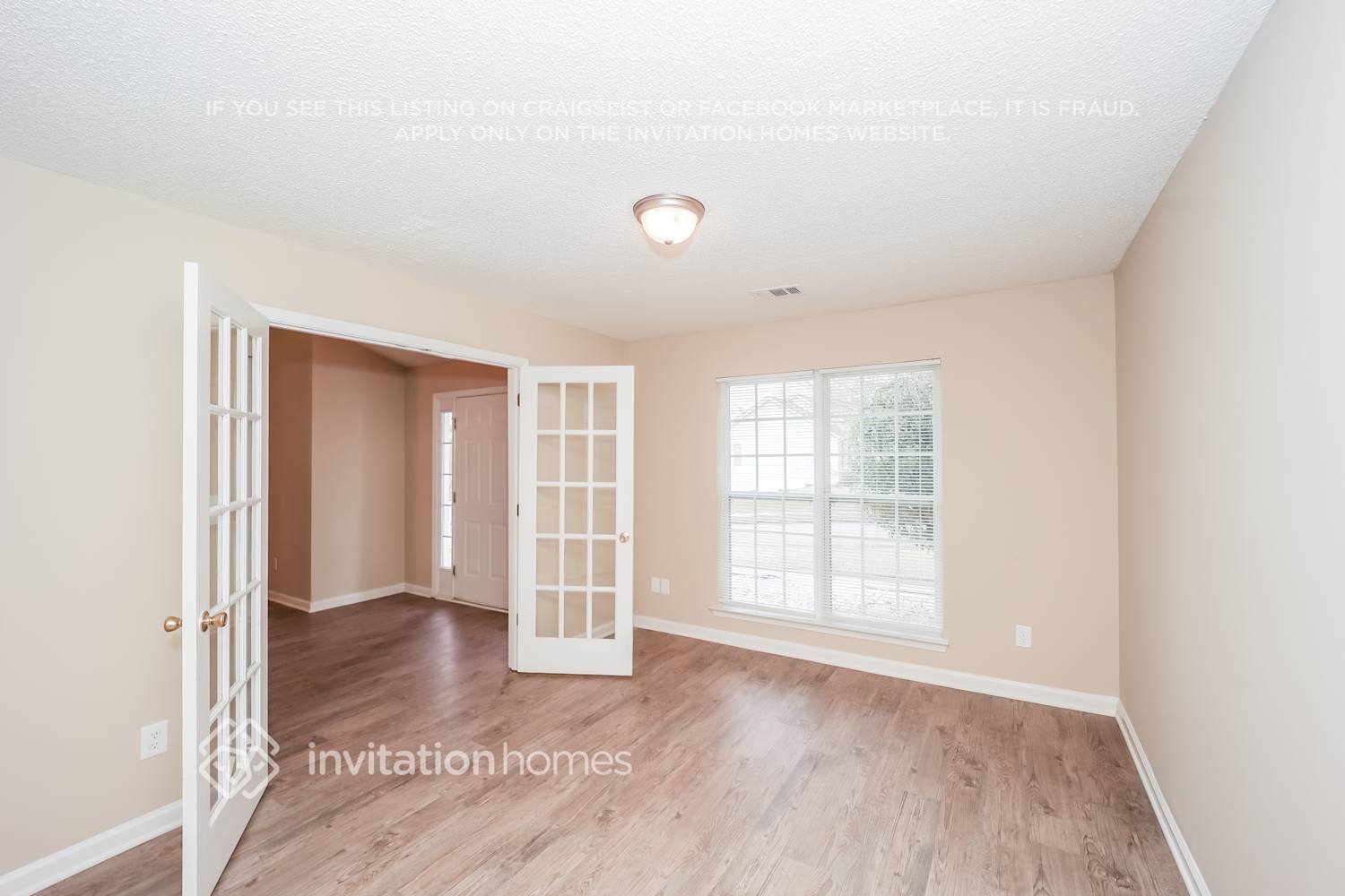 Building Photo - 5600 Cedar Pass