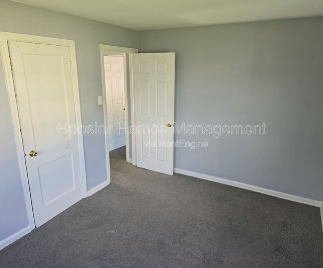 Building Photo - 2202 N Kitley Ave
