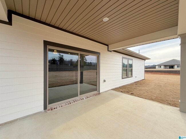 Building Photo - 4602 Hampton Glen Circle SE